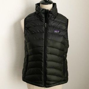 Patagonia • Black Down Puffer Vest • Size Medium